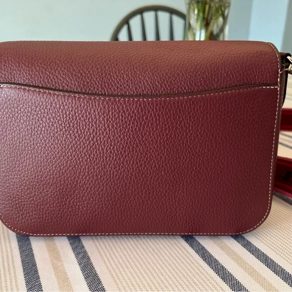 Coach Heritage Messenger Leather Crossbody Bag in Wine - Picture 5 of 12
